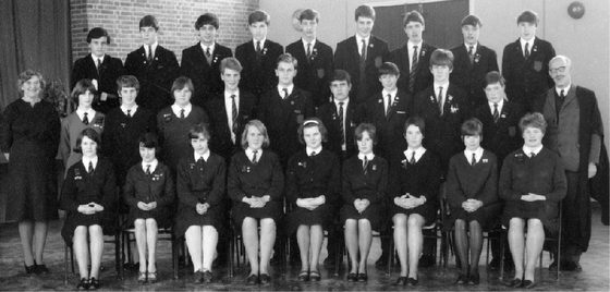 King Edmunds School group photo – photo 17